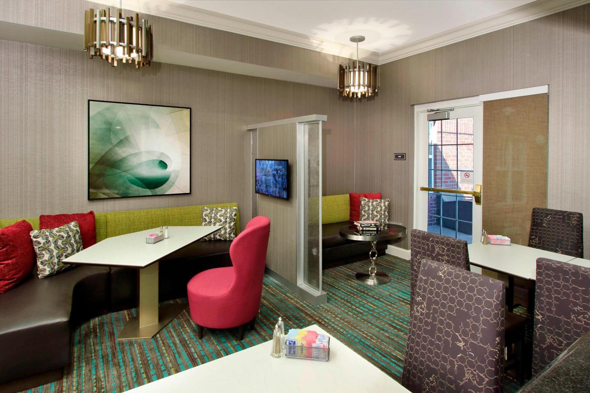 Residence Inn Colorado Springs North/Air Force Academy Экстерьер фото
