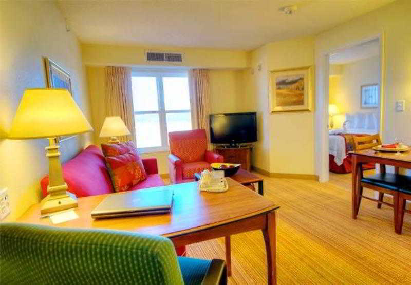 Residence Inn Colorado Springs North/Air Force Academy Экстерьер фото
