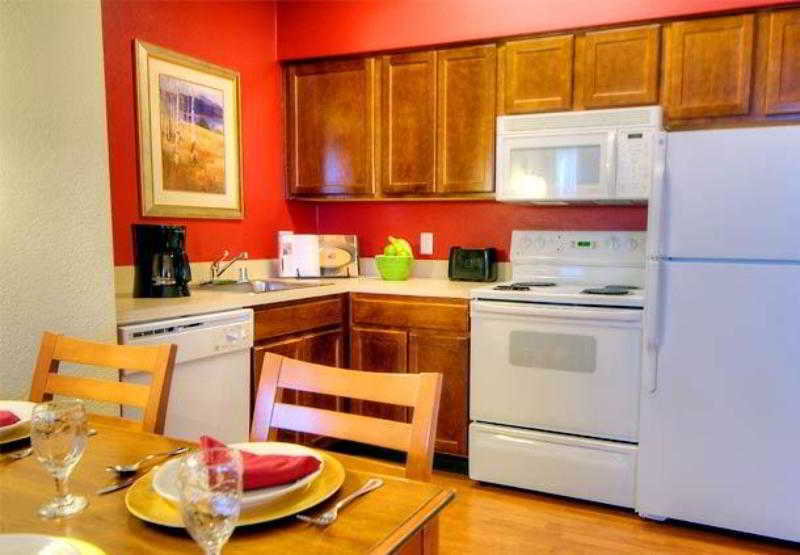 Residence Inn Colorado Springs North/Air Force Academy Экстерьер фото